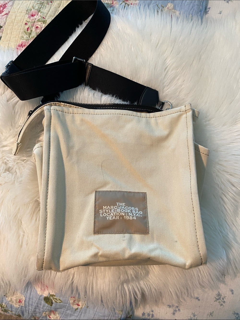 Marc Jacobs Cream Canvas Crossbody with Black Strap - Picture 2 of 15
